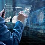 לנהל תיק מנוהל בבית השקעות קטן או גדול?