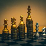 פוליסת חיסכון: ניהול עושר בכפר הגלובלי