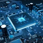 המשקיע האגדי ריי דאליו ממליץ: שלוש מניות בלו צ’יפ שכדאי לקנות עכשיו